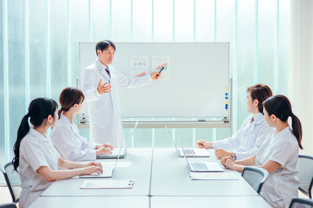 医療・介護スタッフ向けの勉強会・研修の様子